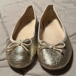 Gap ballet flats, size 3
